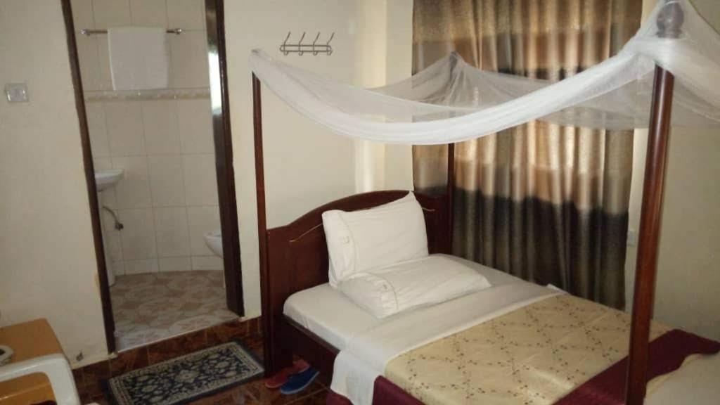 Kalalo Cottage Inn Pakwach Εξωτερικό φωτογραφία